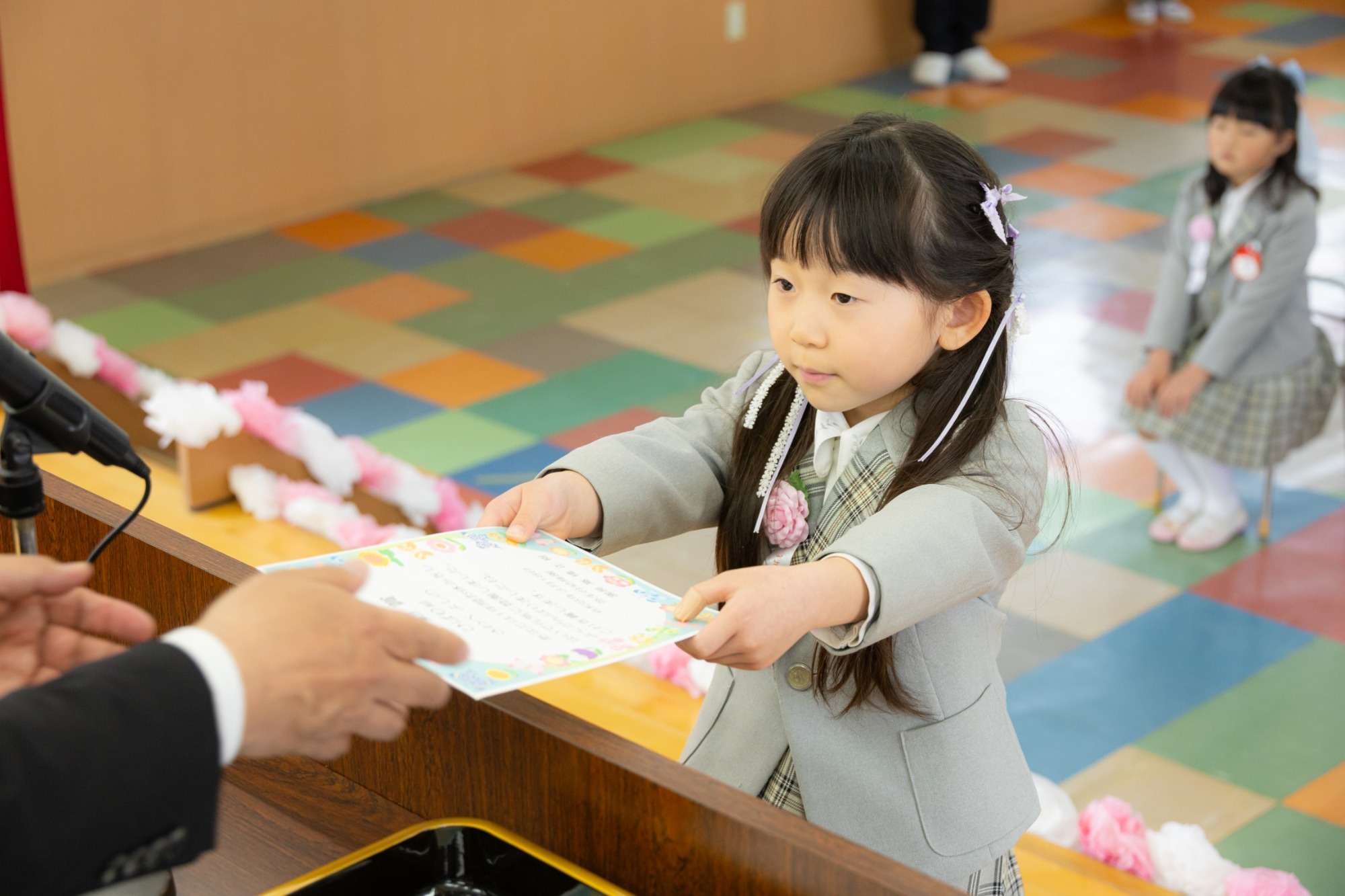 終業式皆勤賞授与